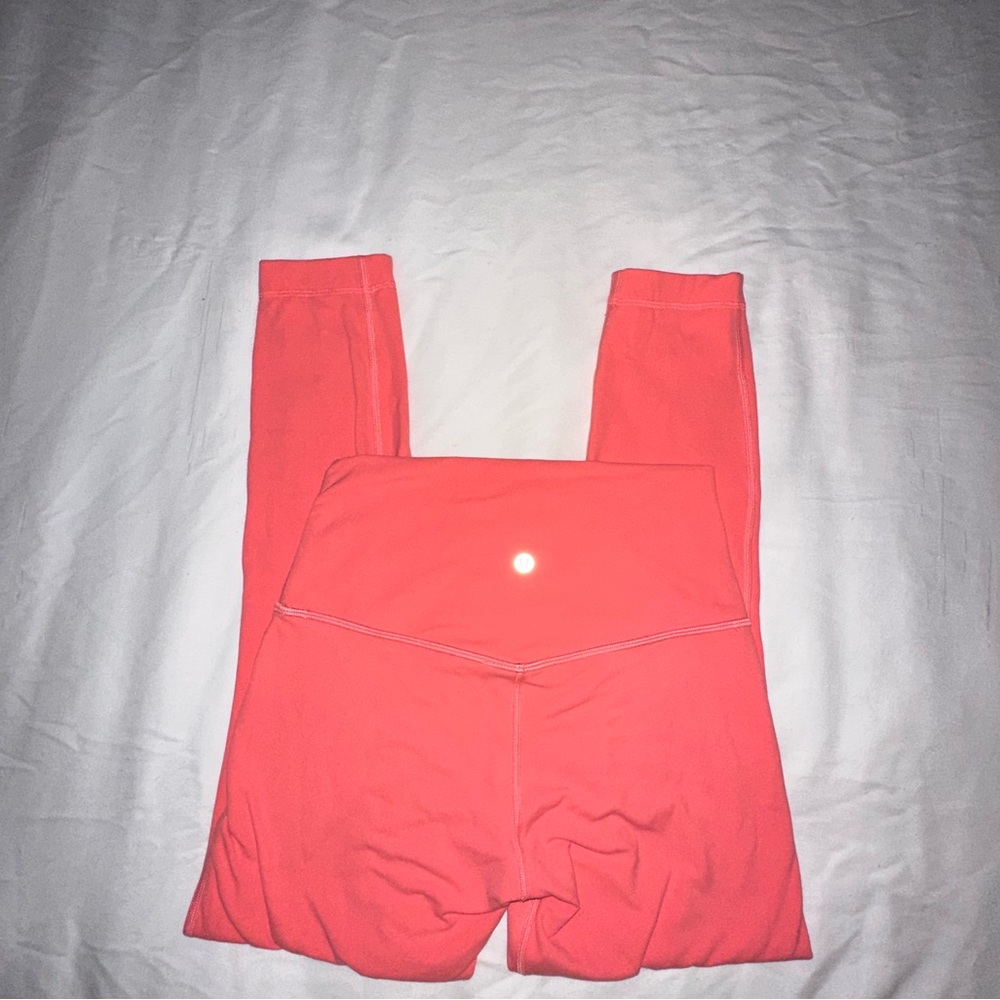 🧡 Lululemon Raspberry Cream Aligns 🧡 - Picture 6 of 7